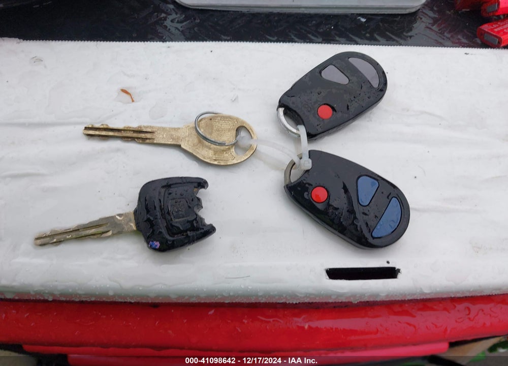 2001 NISSAN PATHFINDER SE VIN: JN8DR07Y31W507769