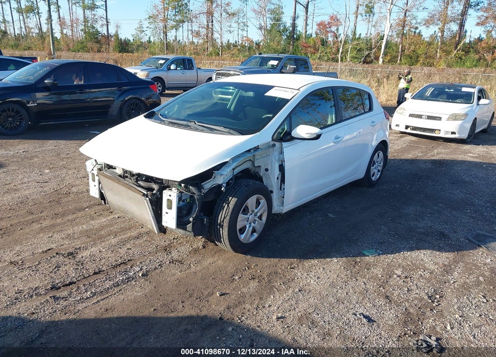 2017 KIA FORTE LX VIN: KNAFK5A87H5678178