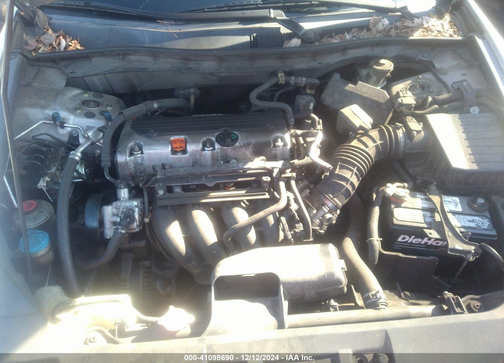 2010 HONDA ACCORD 2.4 LX-P VIN: 1HGCP2F4XAA164495