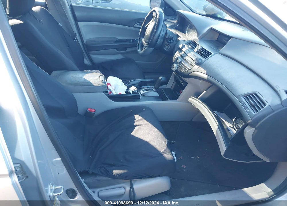 2010 HONDA ACCORD 2.4 LX-P VIN: 1HGCP2F4XAA164495