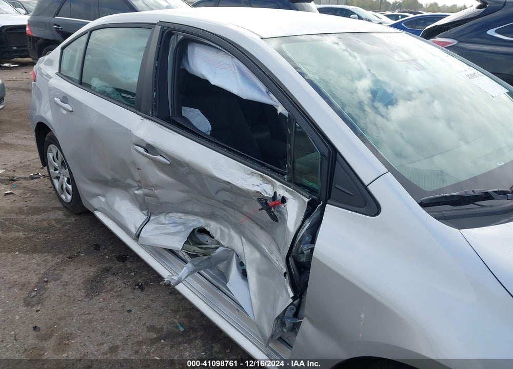 2024 TOYOTA COROLLA LE VIN: 5YFB4MDE6RP116235