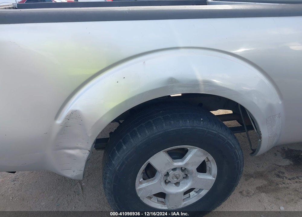 2007 NISSAN FRONTIER SE VIN: 1N6AD09U57C403671