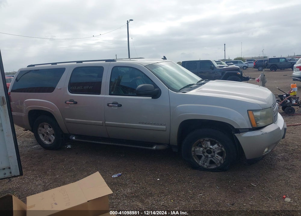 2008 CHEVROLET SUBURBAN 1500 LT VIN: 3GNFK16378G256114