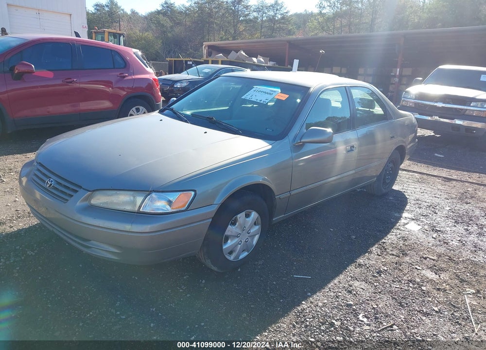 1997 TOYOTA CAMRY LE VIN: 4T1BG22K9VU088895