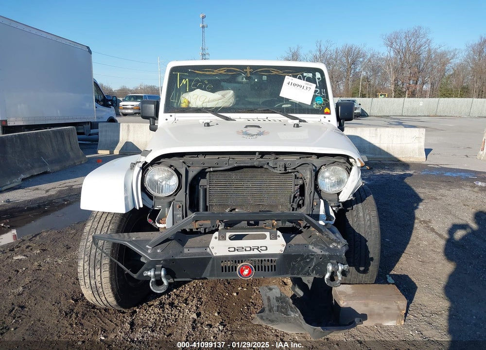 2013 JEEP WRANGLER UNLIMITED SAHARA VIN: 1C4BJWEG0DL501652