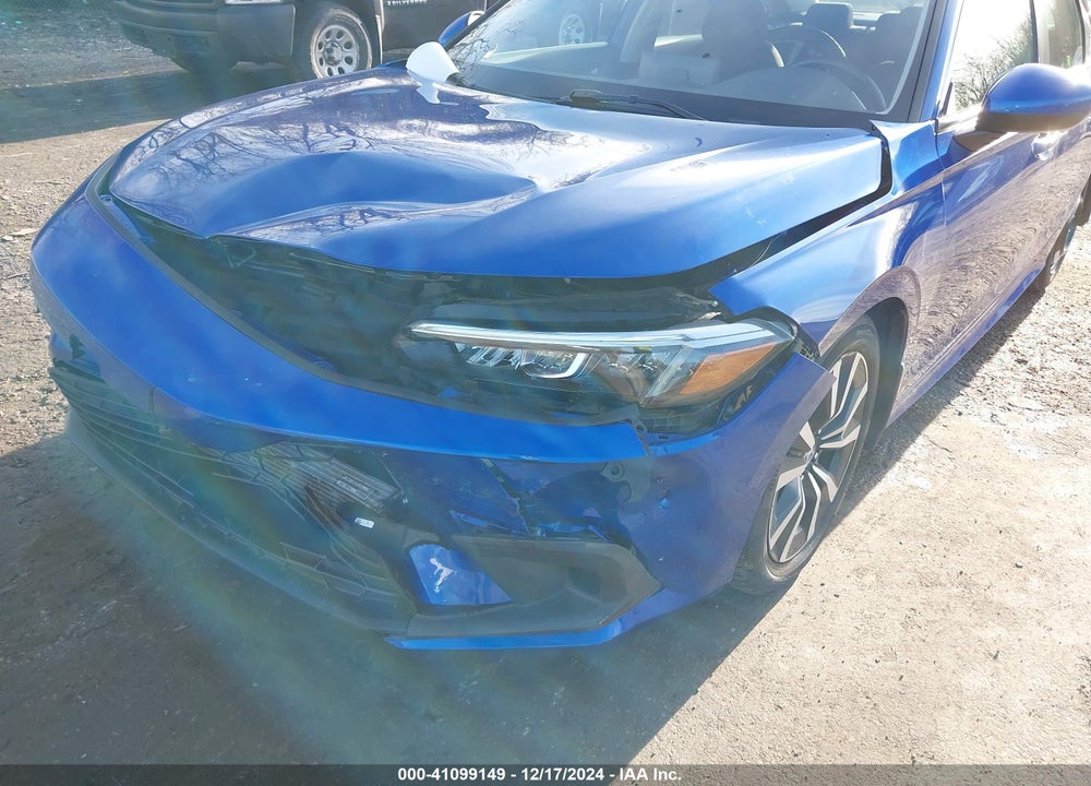 2022 HONDA CIVIC EX VIN: 2HGFE1F71NH317022
