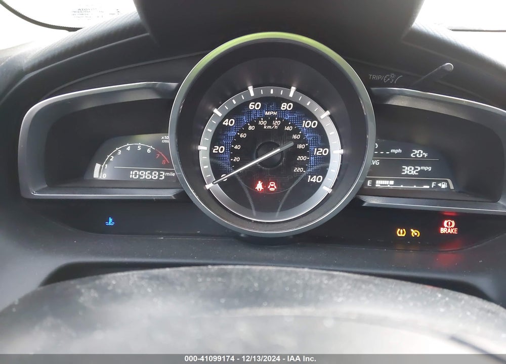 2016 SCION IA VIN: 3MYDLBZV6GY123239