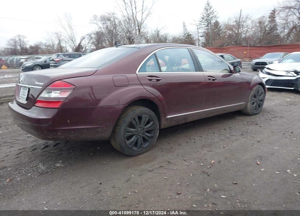 2007 MERCEDES-BENZ S 550 4MATIC VIN: WDDNG86X37A136430