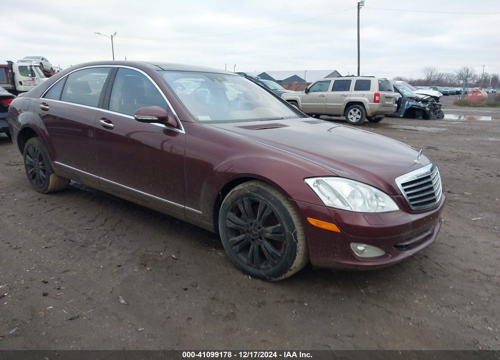 2007 MERCEDES-BENZ S 550 4MATIC VIN: WDDNG86X37A136430