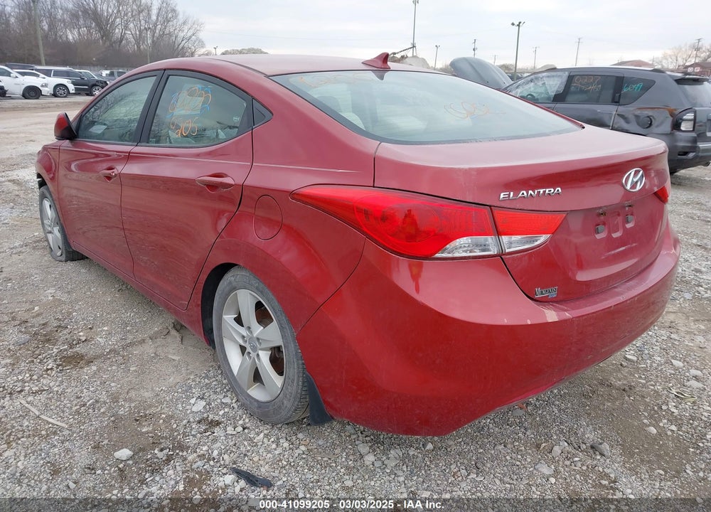 2013 HYUNDAI ELANTRA VIN: KMHDH4AE8DU538502