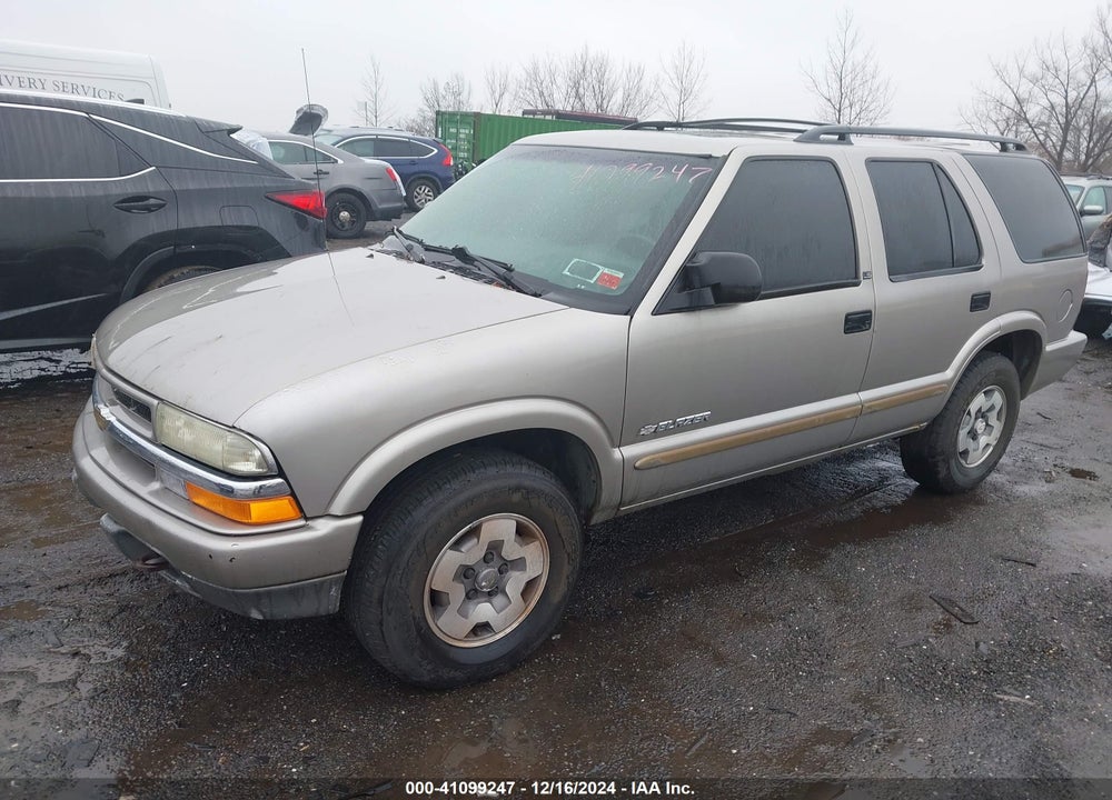 2003 CHEVROLET BLAZER LS VIN: 1GNDT13X13K166664