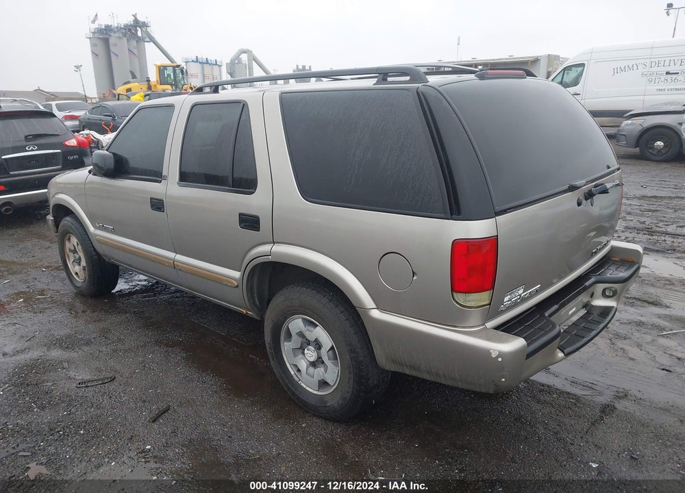 2003 CHEVROLET BLAZER LS VIN: 1GNDT13X13K166664