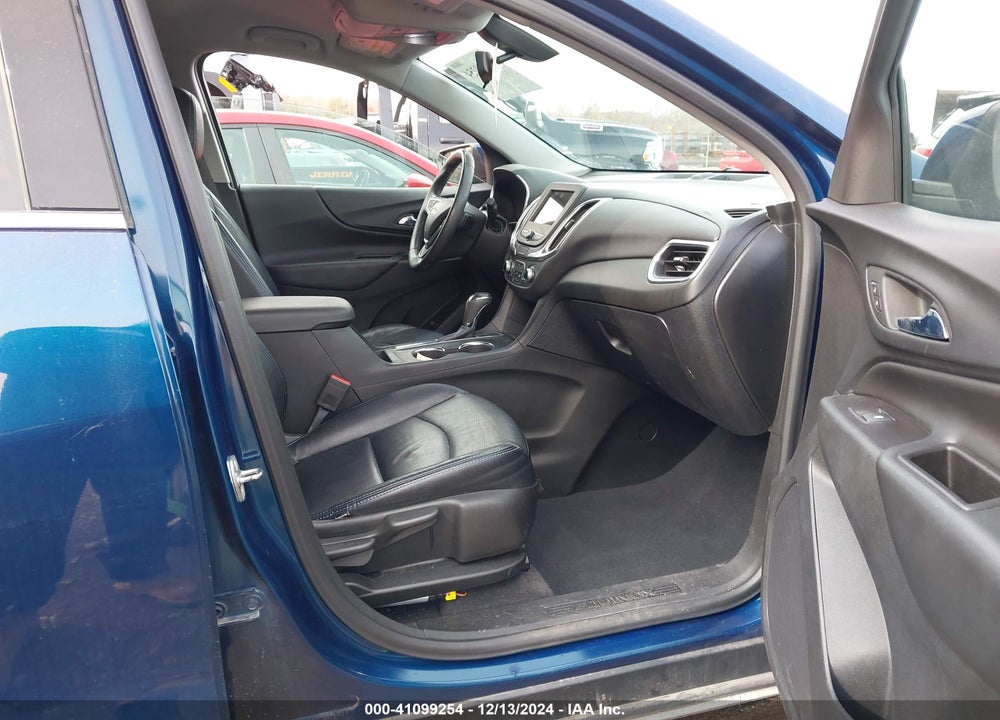 2019 CHEVROLET EQUINOX LT VIN: 2GNAXUEV6K6267835