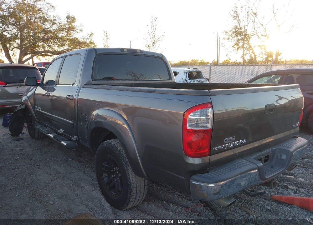 2004 TOYOTA TUNDRA SR5 V8 VIN: 5TBET34174S456140
