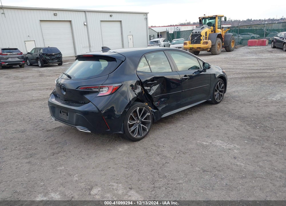 2020 TOYOTA COROLLA XSE VIN: JTNA4RBE6L3088069