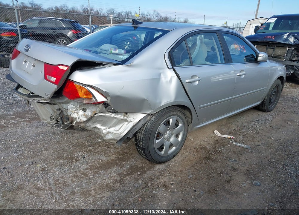 2009 KIA OPTIMA LX VIN: KNAGE228X95311060