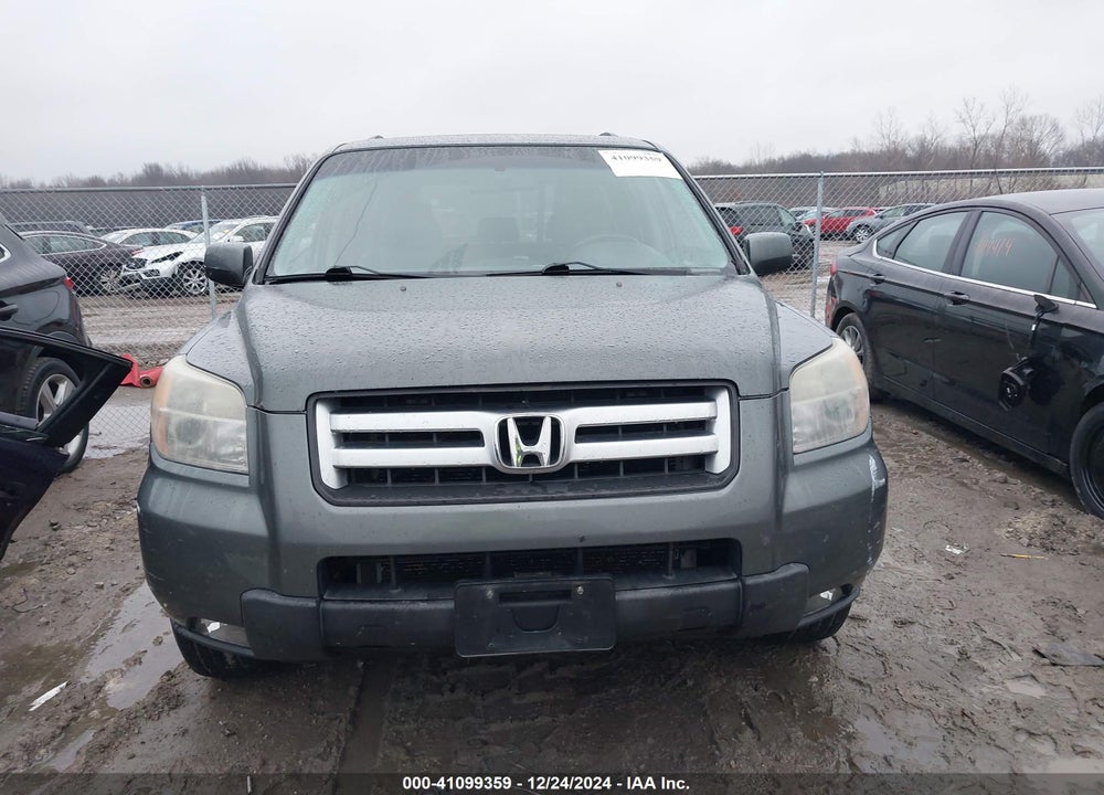 2008 HONDA PILOT EX-L VIN: 5FNYF18568B032245