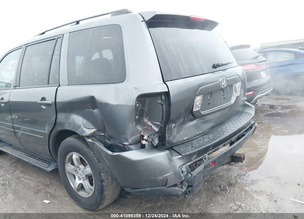 2008 HONDA PILOT EX-L VIN: 5FNYF18568B032245