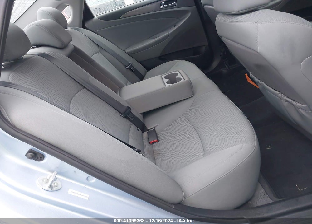2013 HYUNDAI SONATA HYBRID VIN: KMHEC4A42DA086719