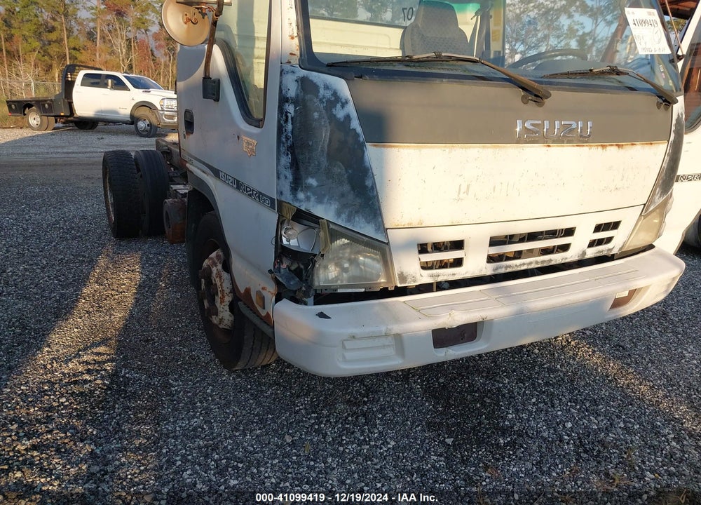 2006 ISUZU W4S042 NPR HD GAS REG VIN: 4KLC4B1U16J803546
