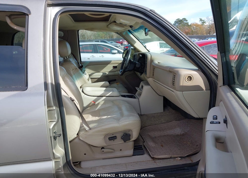 2002 CHEVROLET TAHOE Z71 VIN: 1GNEK13Z72R215588