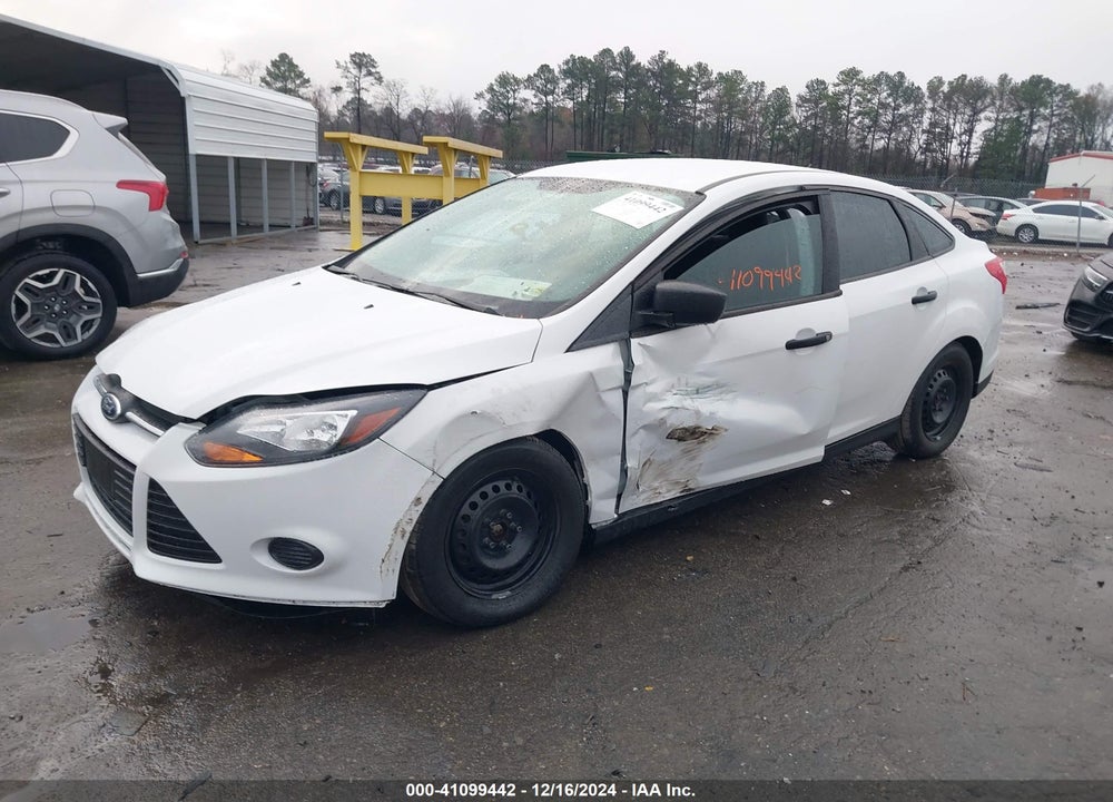 2012 FORD FOCUS VIN: 1FAHP3E22CL433824