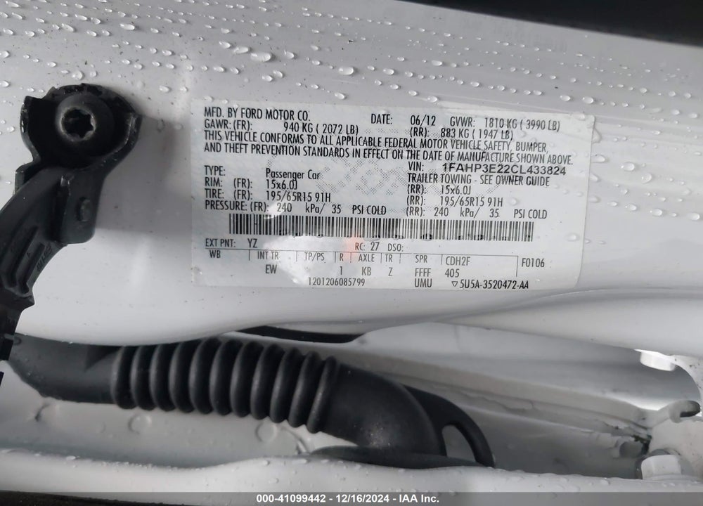 2012 FORD FOCUS VIN: 1FAHP3E22CL433824