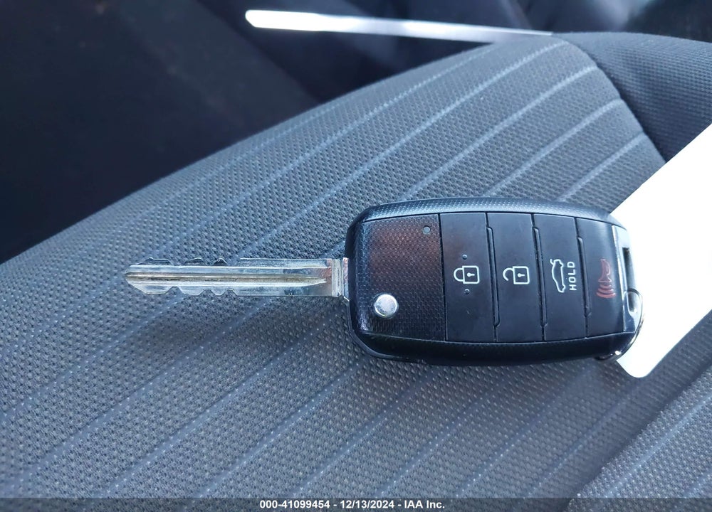 2015 KIA FORTE LX VIN: KNAFX4A62F5288922