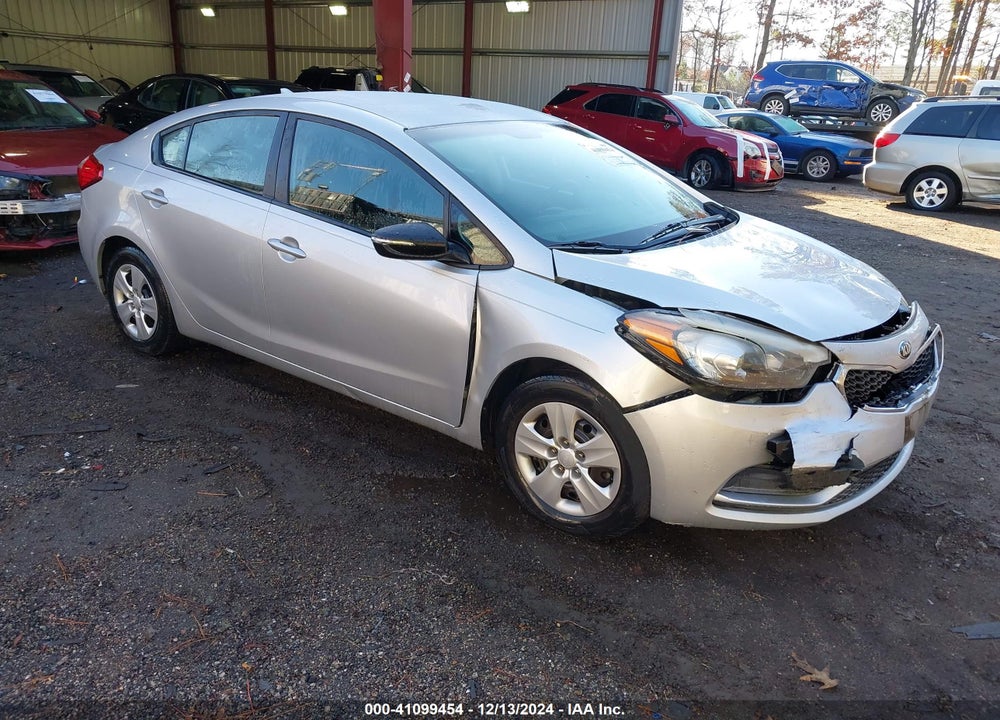 2015 KIA FORTE LX VIN: KNAFX4A62F5288922