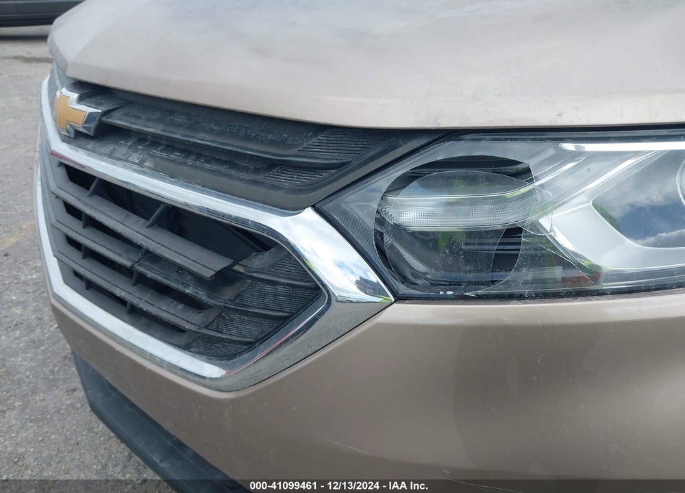 2019 CHEVROLET EQUINOX LT VIN: 2GNAXUEV0K6172896