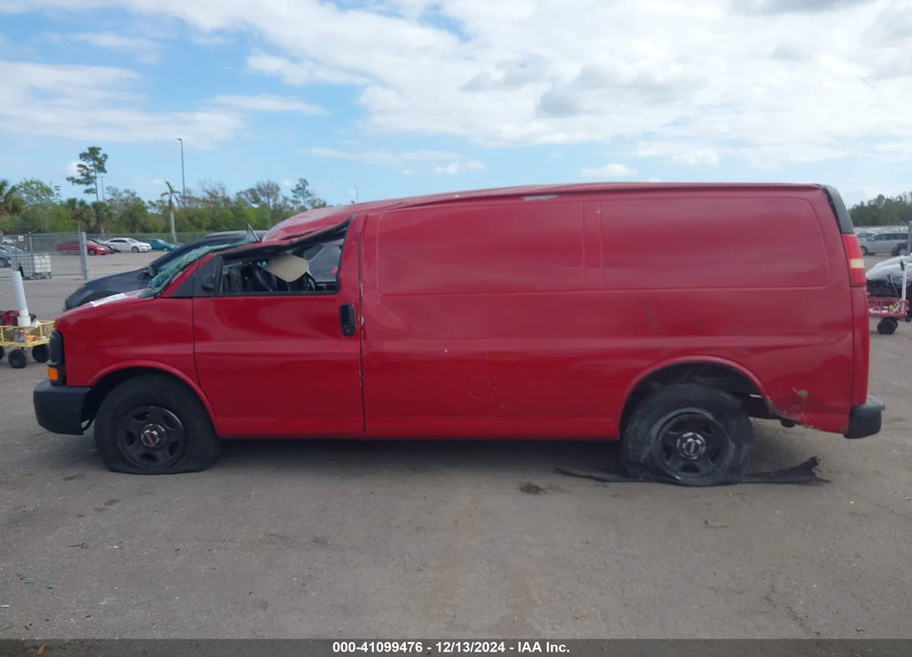 2005 GMC SAVANA STANDARD VIN: 1GTFG15X951184762