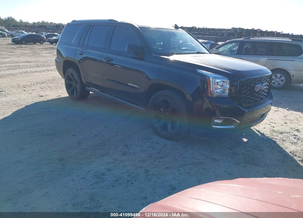 2018 GMC YUKON DENALI VIN: 1GKS2CKJ9JR157800