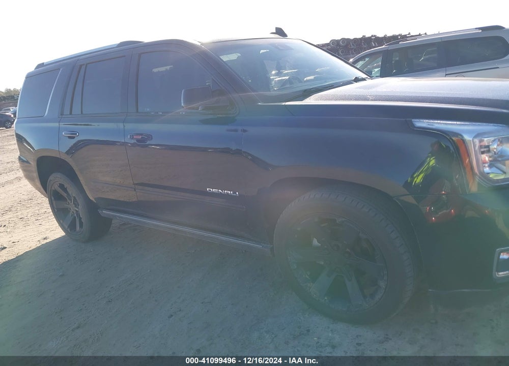 2018 GMC YUKON DENALI VIN: 1GKS2CKJ9JR157800