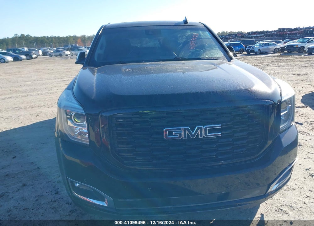 2018 GMC YUKON DENALI VIN: 1GKS2CKJ9JR157800