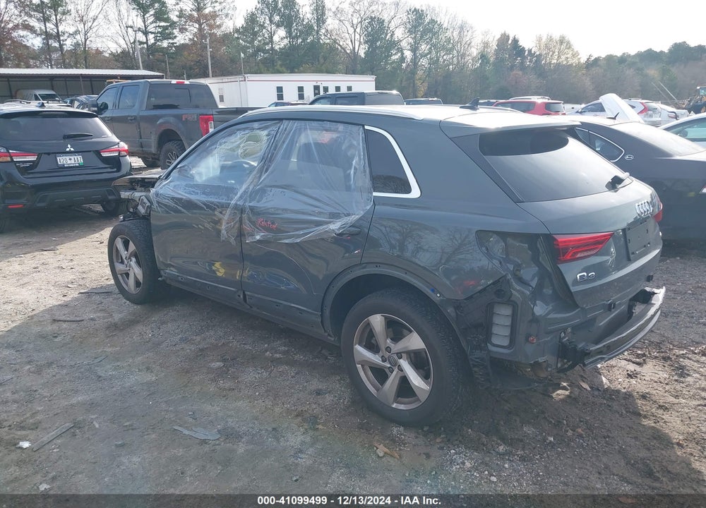 2019 AUDI Q3 VIN: WA1AECF37K1076492