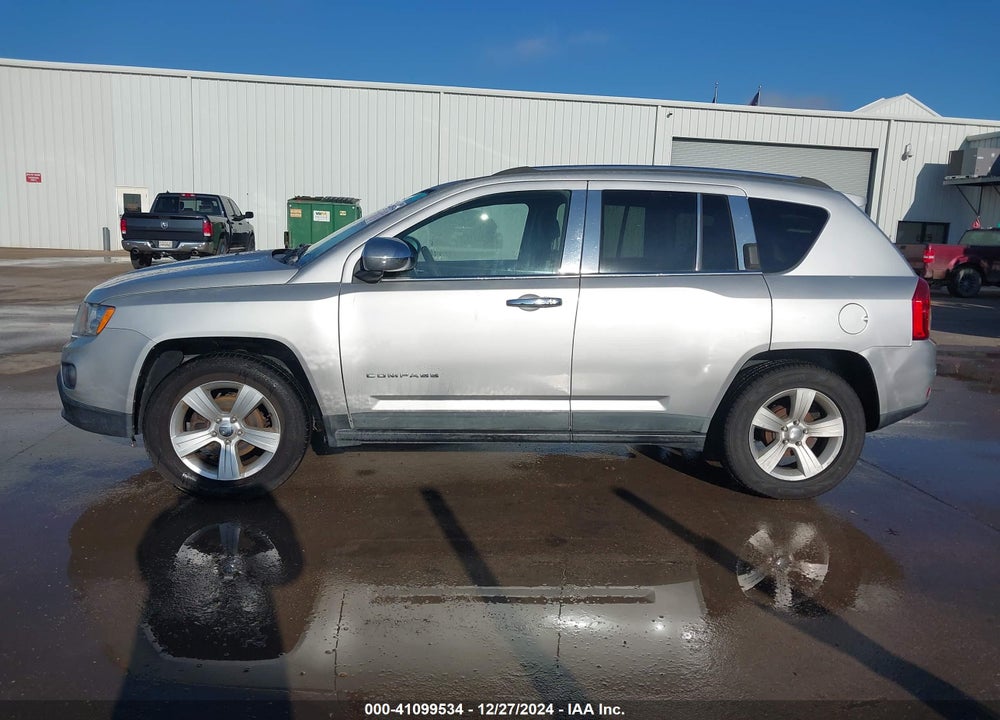 2011 JEEP COMPASS VIN: 1J4NT1FA2BD260103