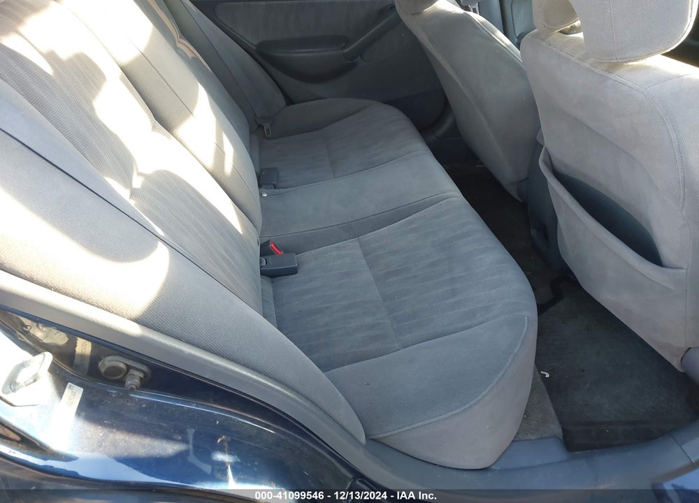 2004 HONDA CIVIC EX VIN: 2HGES26754H569168