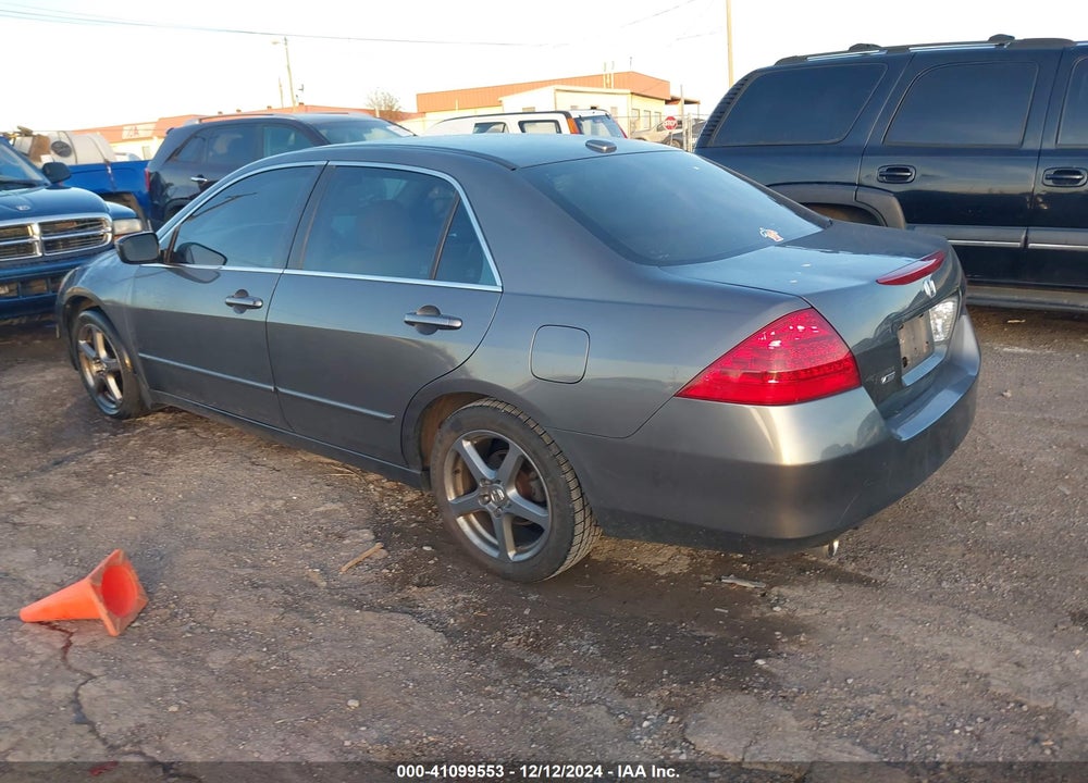2006 HONDA ACCORD SDN EX-L V6 WITH NAVI VIN: 1HGCM66886A063076