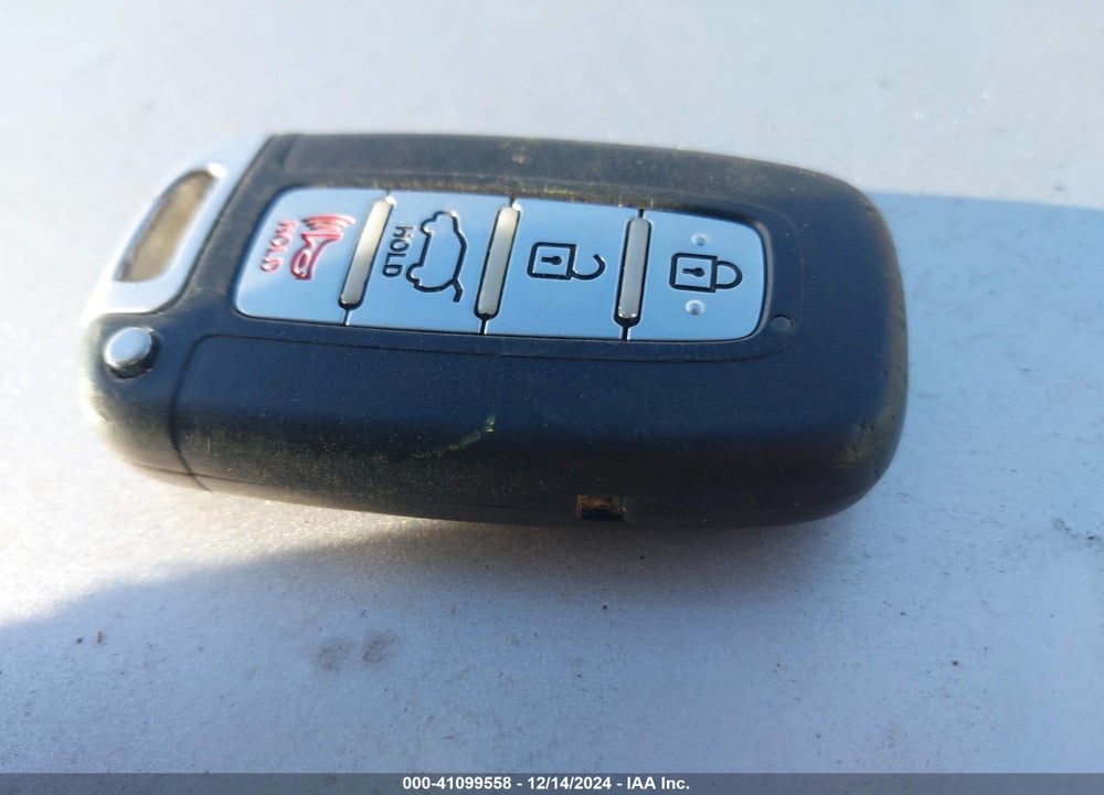 2013 HYUNDAI VELOSTER VIN: KMHTC6AE3DU156710