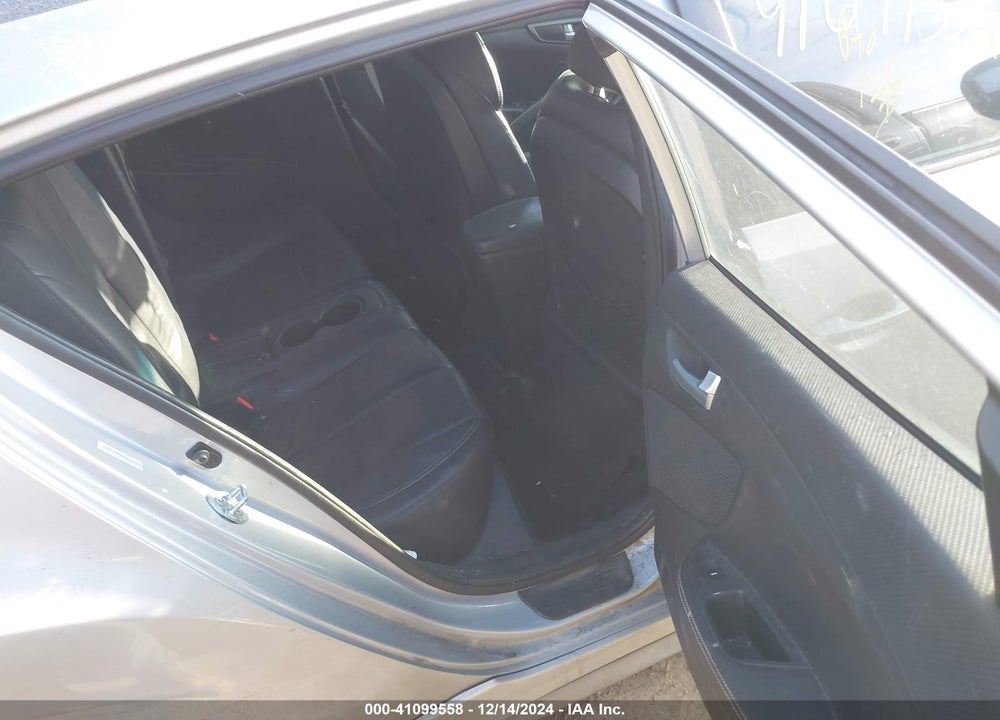2013 HYUNDAI VELOSTER VIN: KMHTC6AE3DU156710