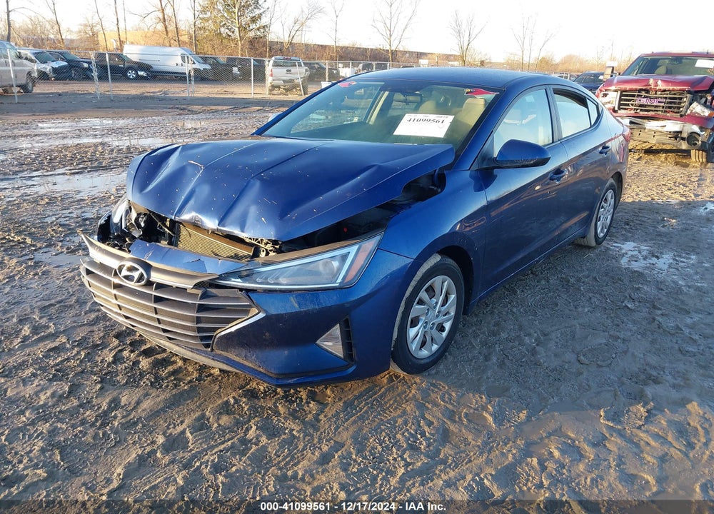 2019 HYUNDAI ELANTRA VIN: 5NPD74LF5KH496276