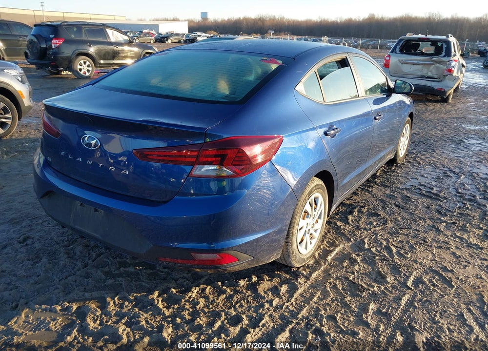 2019 HYUNDAI ELANTRA VIN: 5NPD74LF5KH496276