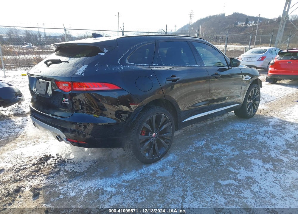 2018 JAGUAR F-PACE S VIN: SADCM2FV6JA284945