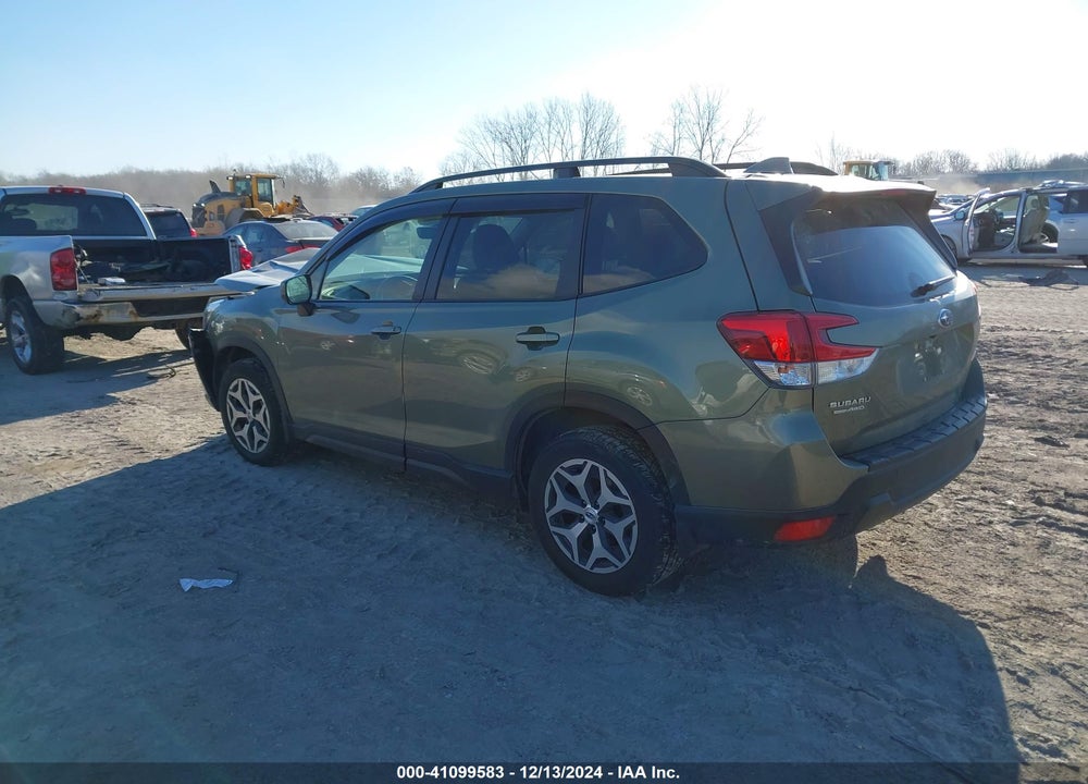 2019 SUBARU FORESTER PREMIUM VIN: JF2SKAEC2KH455790