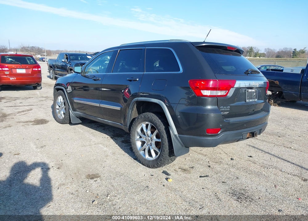 2011 JEEP GRAND CHEROKEE LAREDO VIN: 1J4RR4GG1BC738649