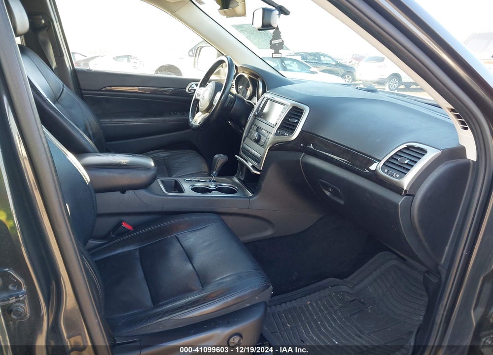 2011 JEEP GRAND CHEROKEE LAREDO VIN: 1J4RR4GG1BC738649