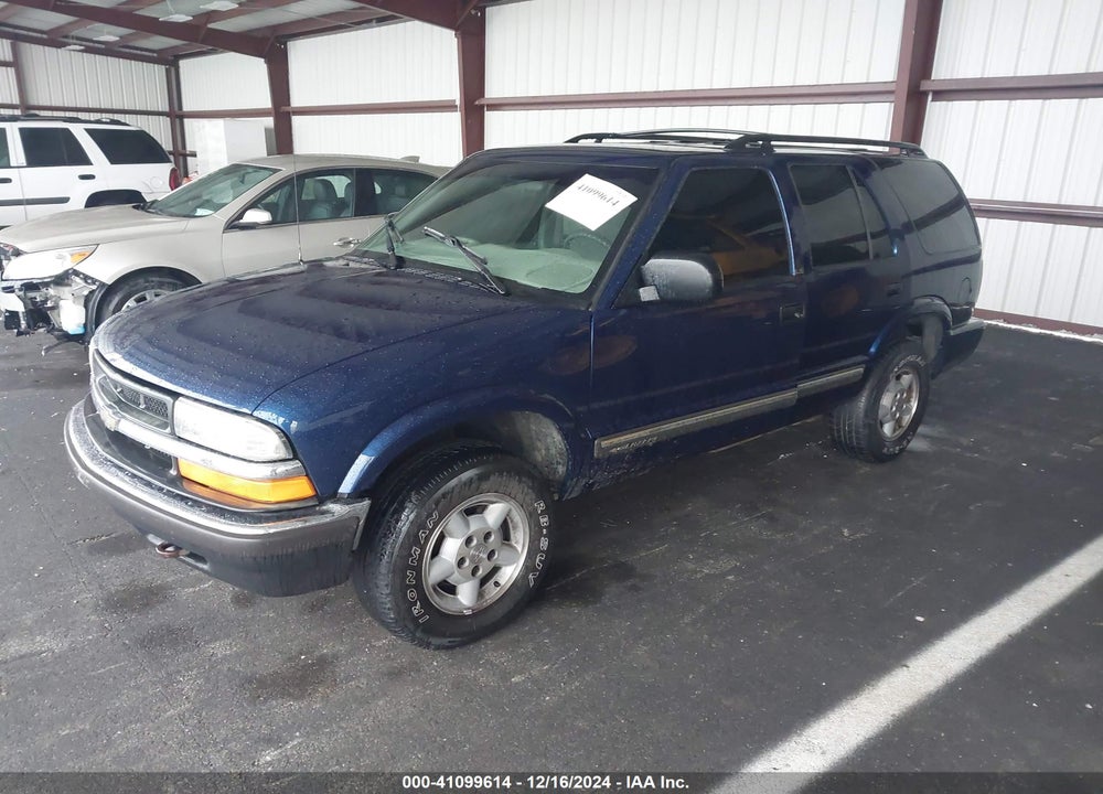 2001 CHEVROLET BLAZER LS VIN: 1GNDT13W312134089