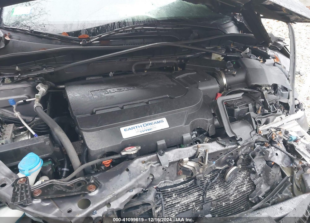 2015 HONDA ACCORD VIN: 1HGCR3F84FA001898