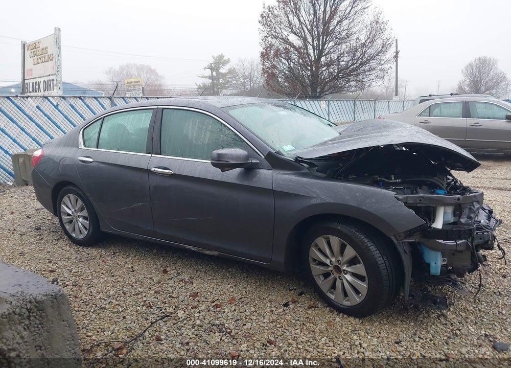 2015 HONDA ACCORD VIN: 1HGCR3F84FA001898