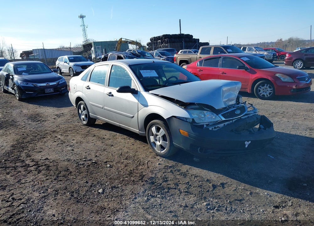 2007 FORD FOCUS S/SE/SES VIN: 1FAHP34N27W273914